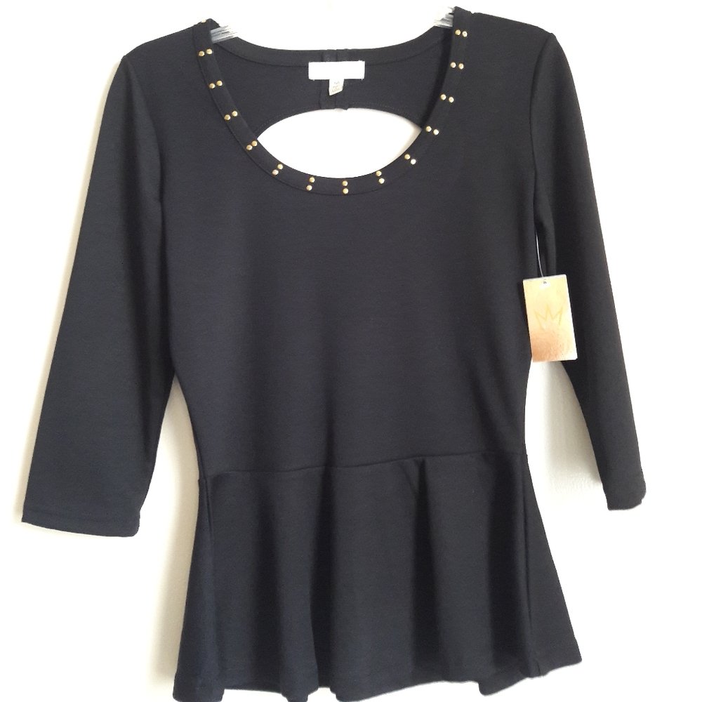NWT.Nicki Minaj peplum black top. Size M